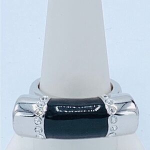 Lia sophia black/Silver ring size 8